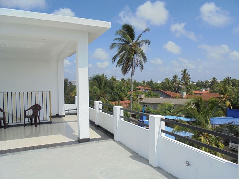 Yoho Jmf Apartments