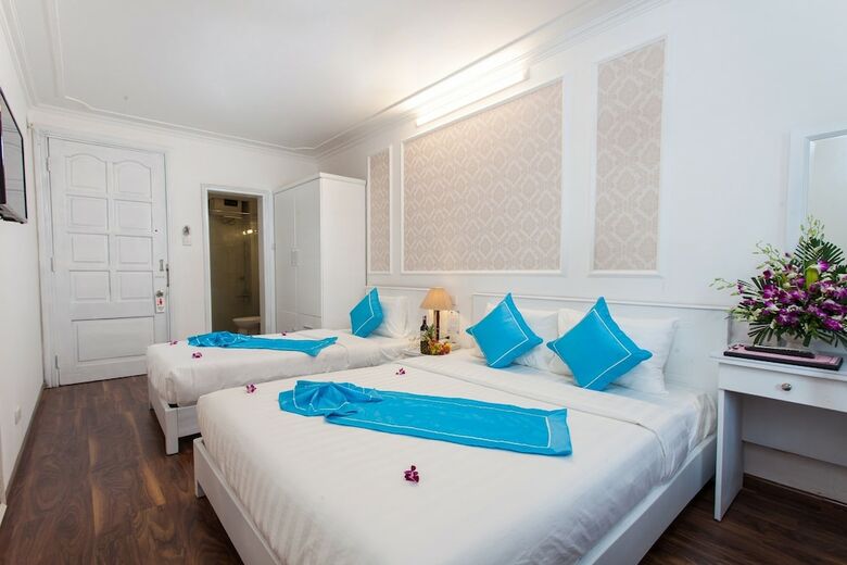 Hostal Hanoi Buddy Inn & Travel