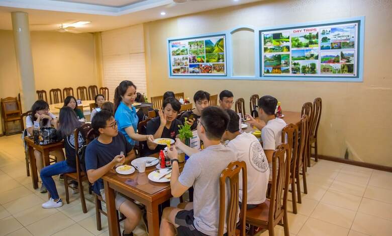 Hostal Hanoi Buddy Inn & Travel