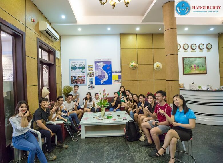 Hostal Hanoi Buddy Inn & Travel