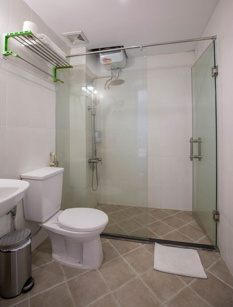 Hostal Hanoi Buddy Inn & Travel