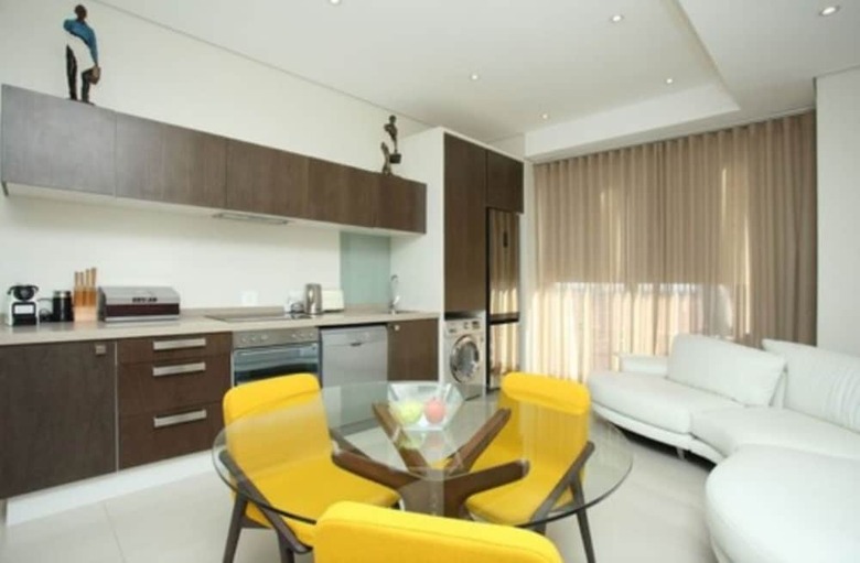 Aparthotel Sandton Skye Apartment - 616