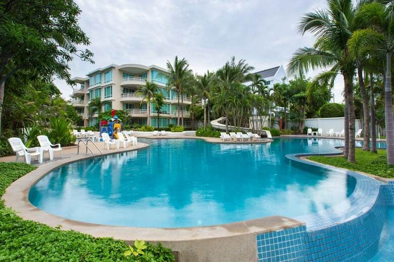 Baan San Ploen Condominium By Renvio