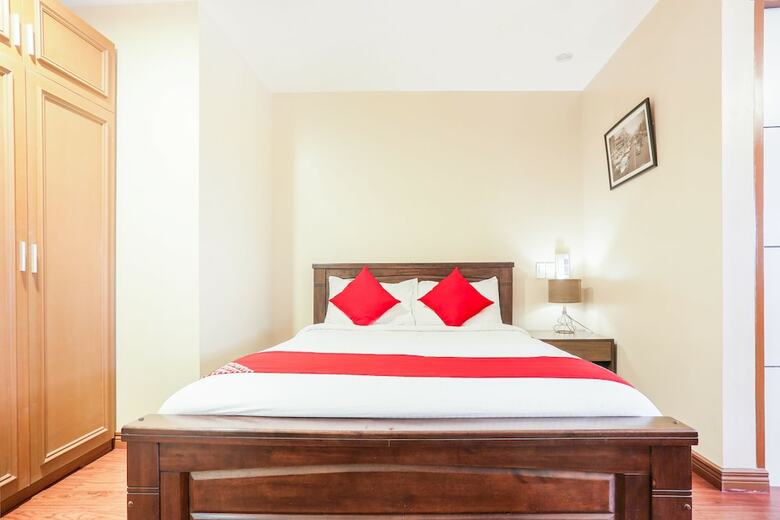 Hotel Oyo 419 La Scala Residences