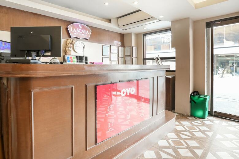 Hotel Oyo 419 La Scala Residences