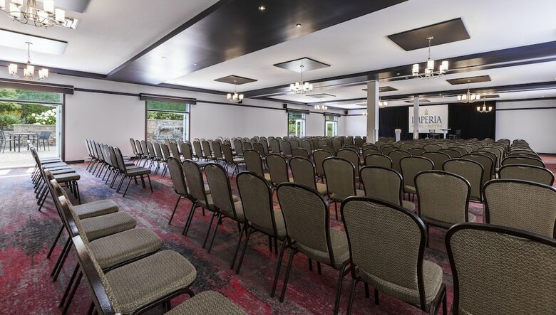 Imperia Hotel And Suites