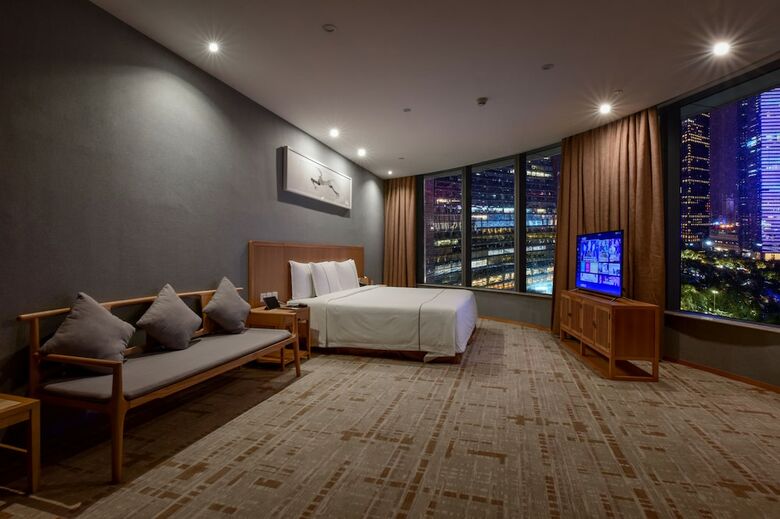 H'elite Hotel