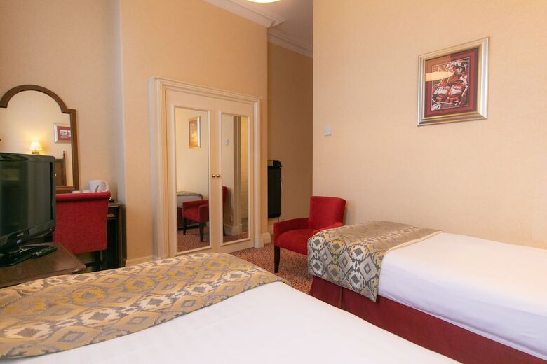 Hotel Barcelo Imperial