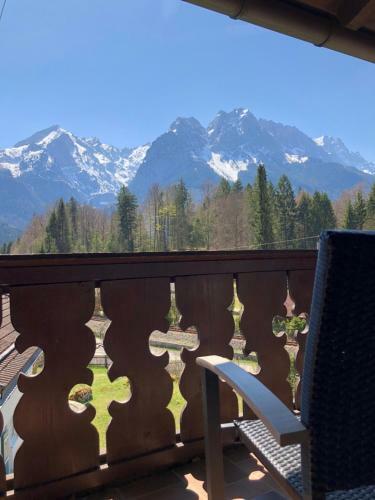 Hotel-pension Alpengl�ck