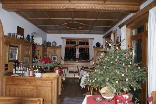 Hostal Gasthaus Am Zierwald
