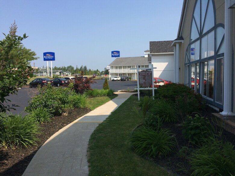 Hotel Baymont By Wyndham St. Ignace Lakefront