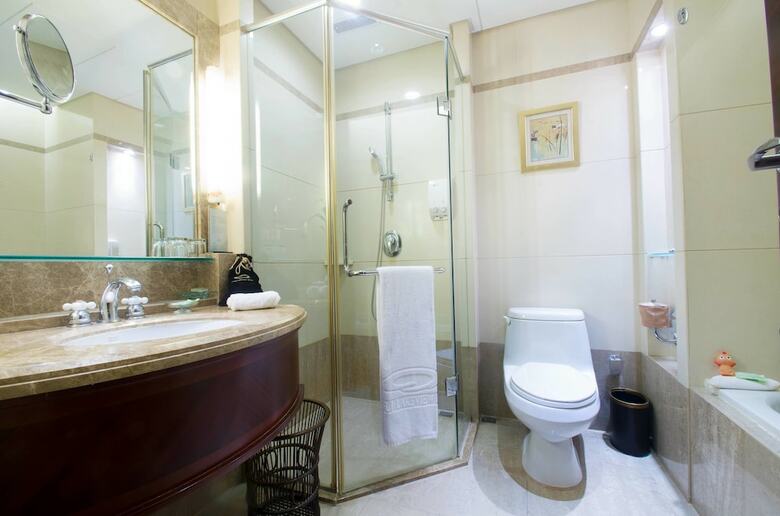 Tongli Lakeview Hotel