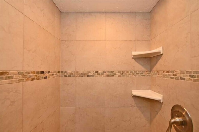 Papakea #e207 - 1 Br Condo