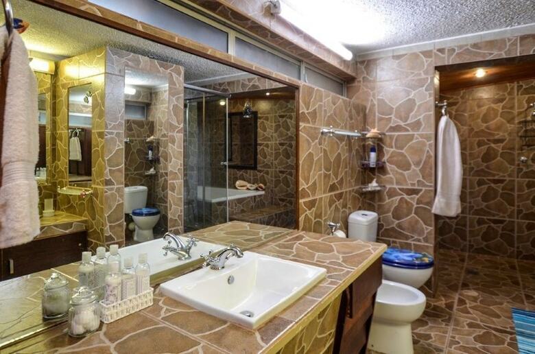 Bed & Breakfast The Rest Guest House