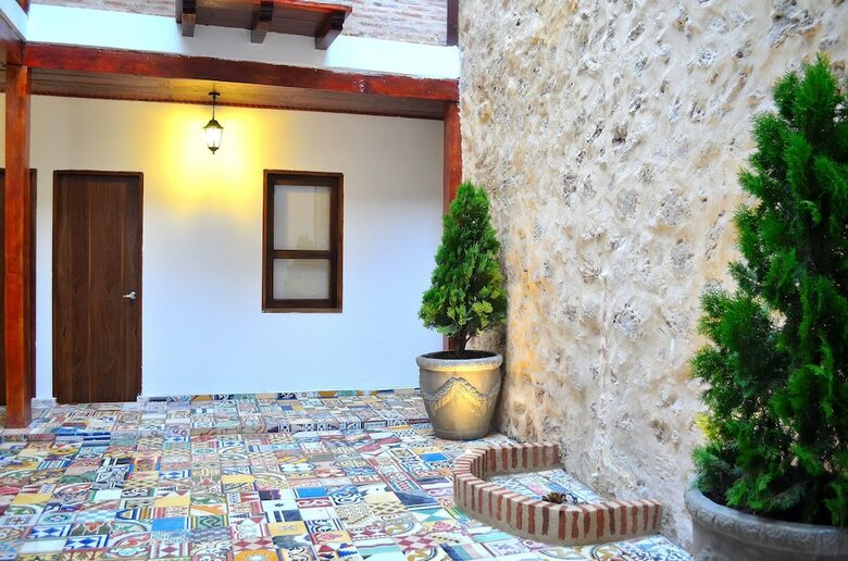 Hotel Casa Alpha