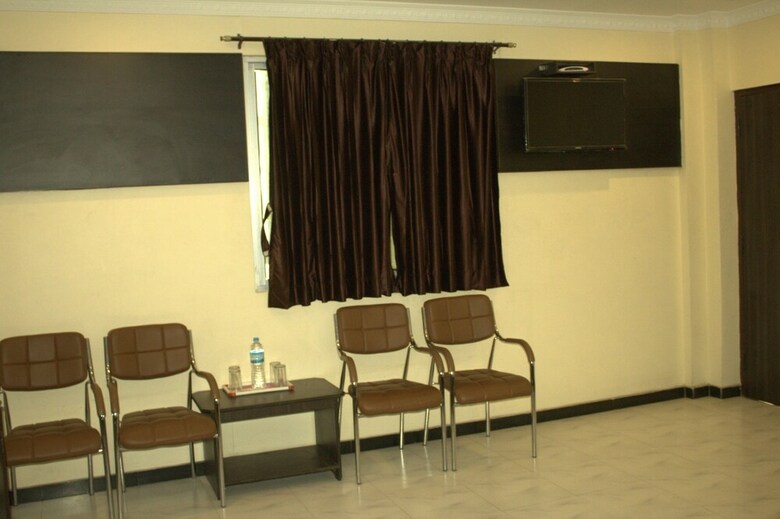 Hotel Gowtham