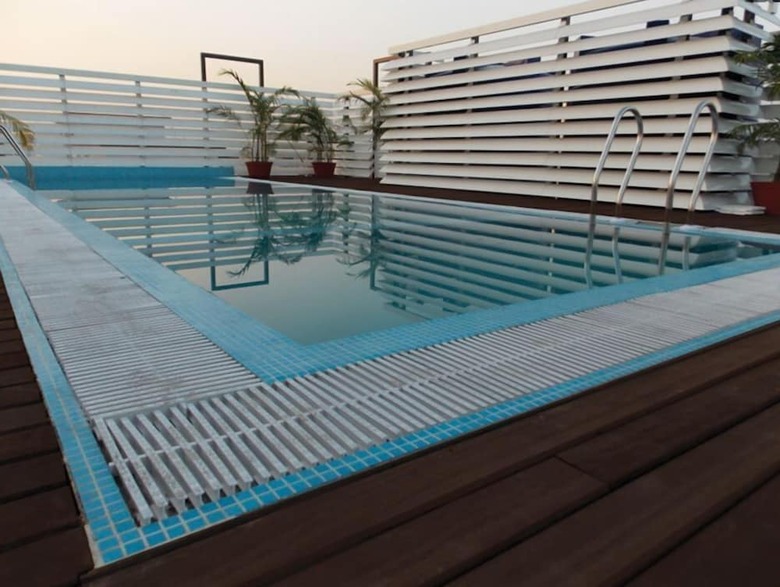 Airport City Hotel