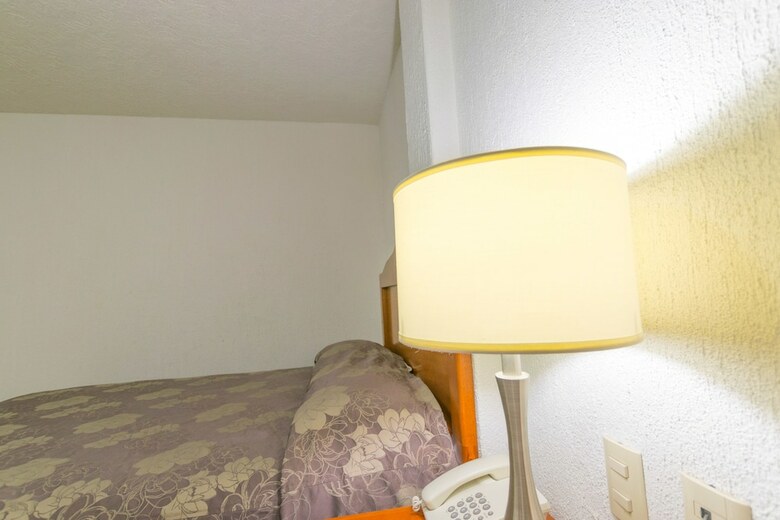 Hotel Suites Poliforum Inn