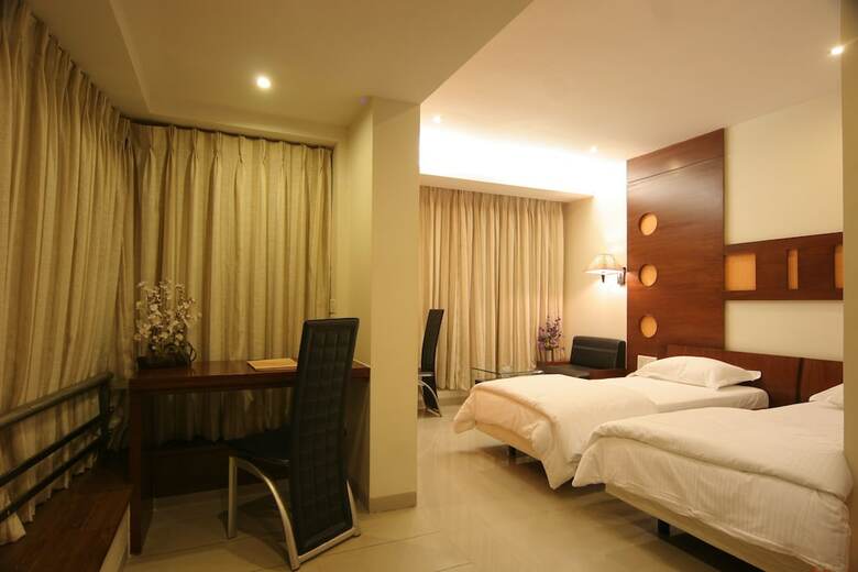 Mango Hotels Tansha Residency
