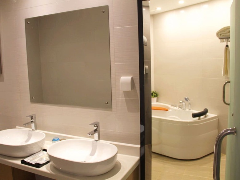 Lavande Hotel Asian Sports Village