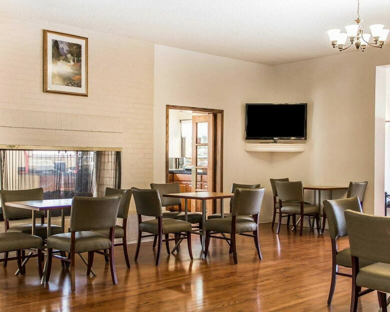 Hotel Quality Inn Tulsa Central