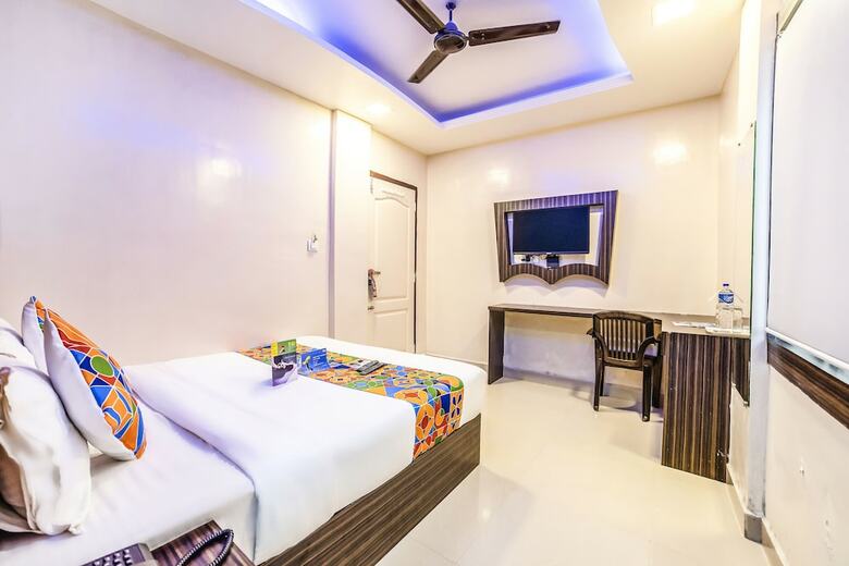 Fabhotel Blue Orchid Railway Station