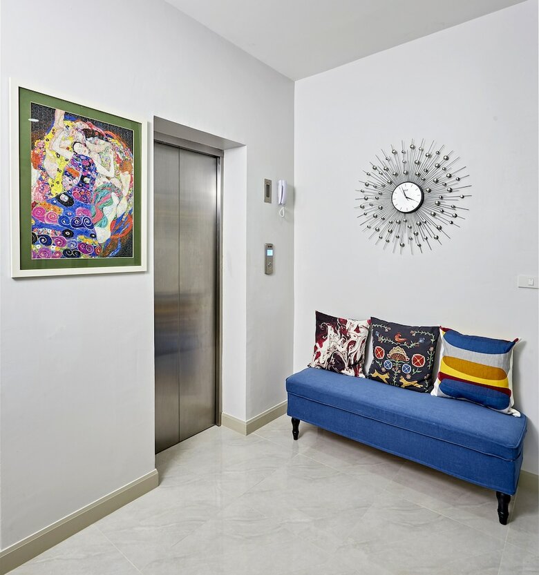 Hotel Chez Bure - Bure Homestay