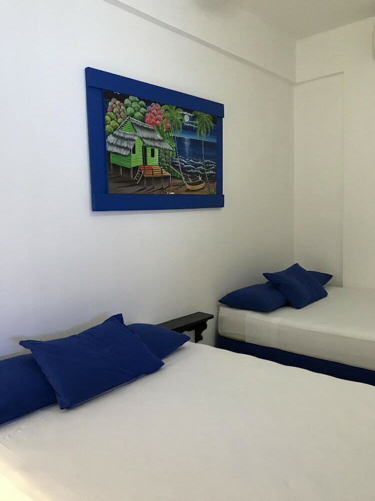 HC Blau Mar Hostel & Hotel