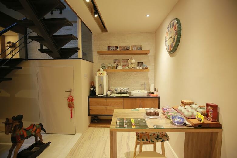 Hotel Enjoy Home Stay