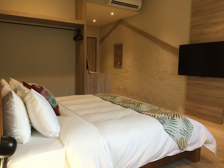 Hotel Enjoy Home Stay