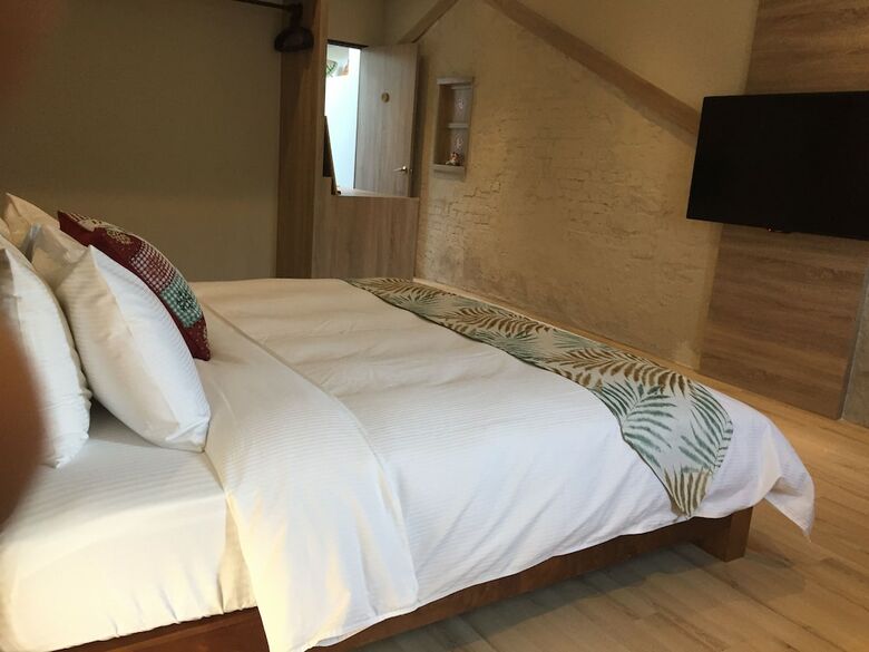 Hotel Enjoy Home Stay