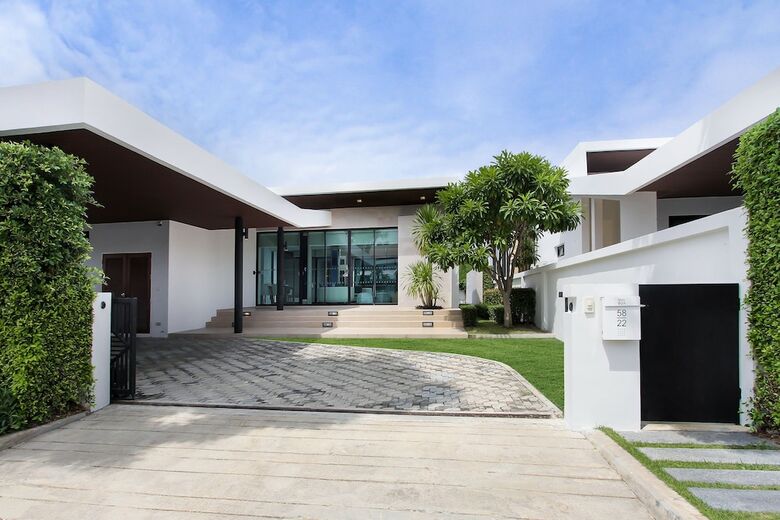 Hotel White Sand Beach Residences Pattaya