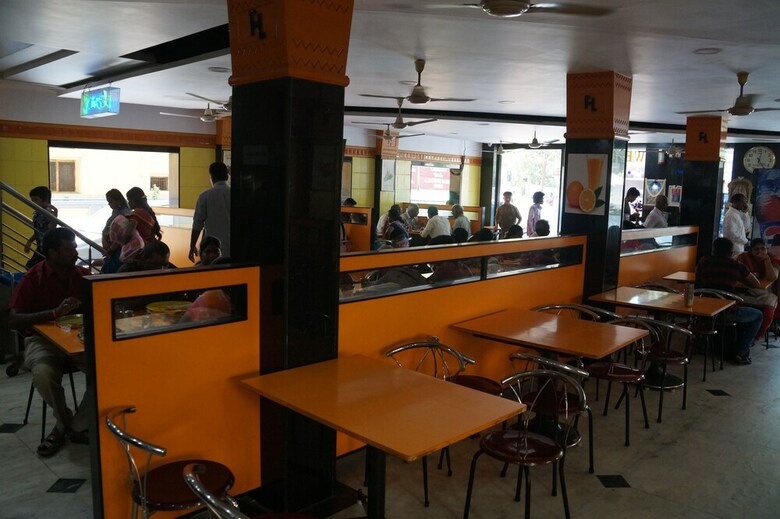 Hotel Raaj Bhaavan