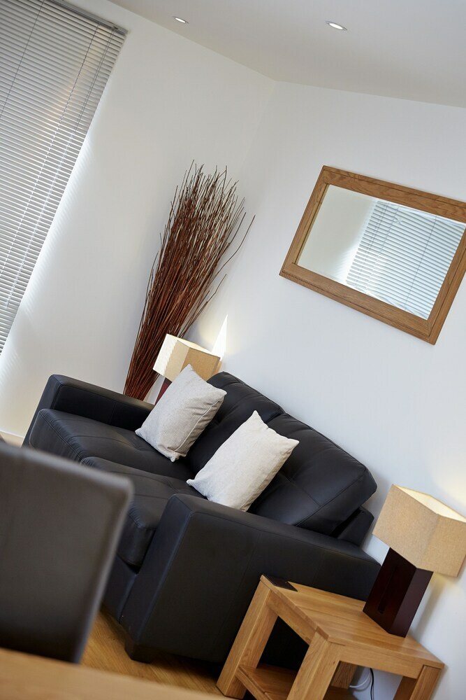 Rivington Apartments By Flying Butler