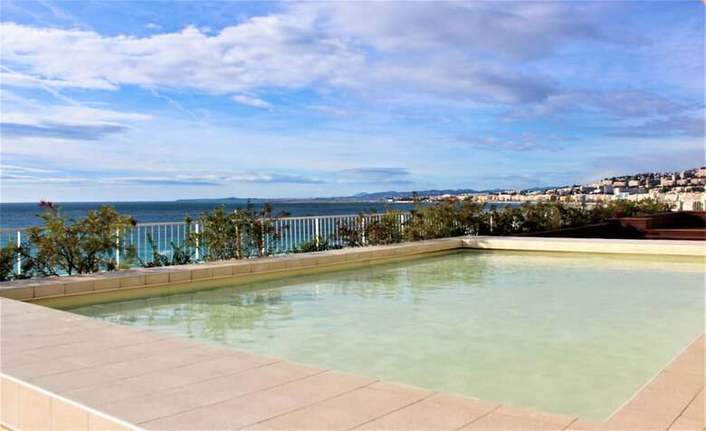 Apartamento Nice Booking - Royal Luxembourg Piscine