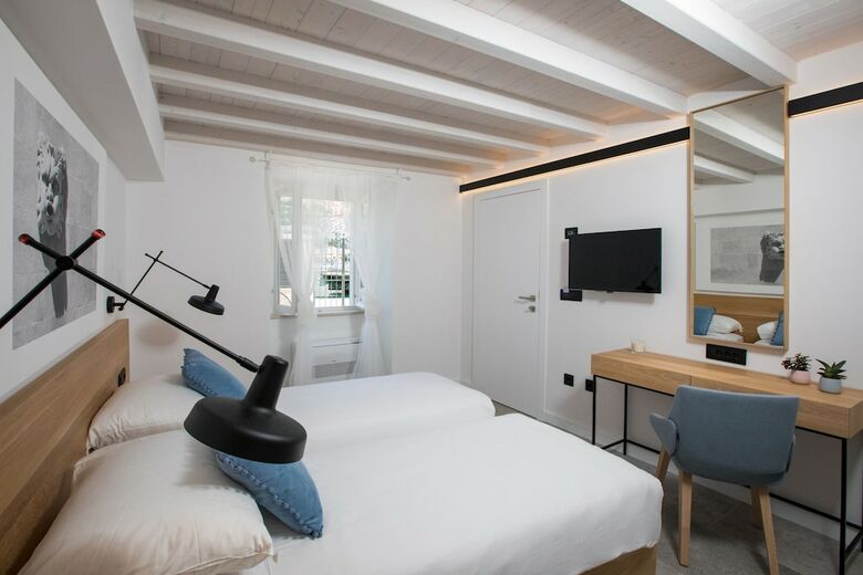 Hotel Bova Luxury Rooms