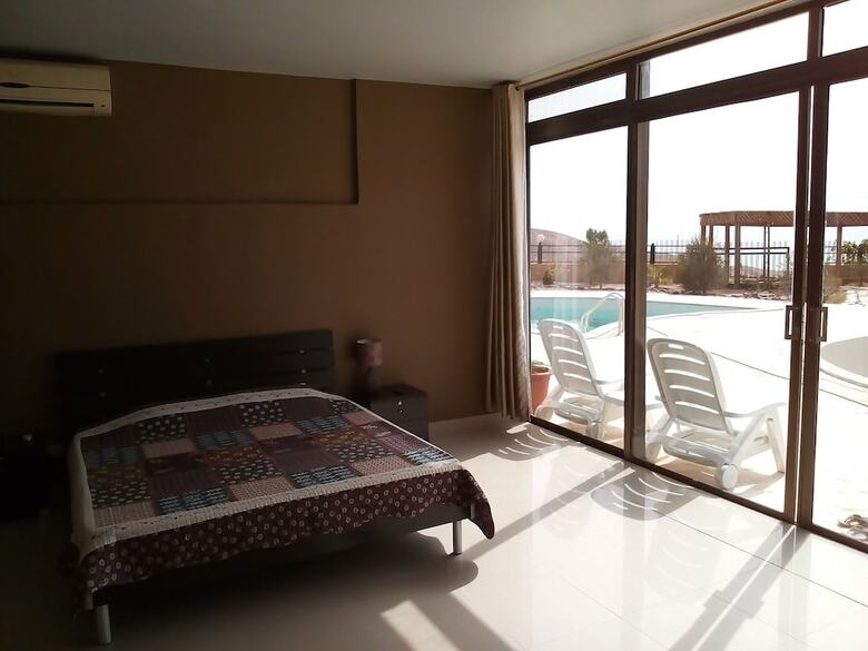 Hotel Southern Star Club