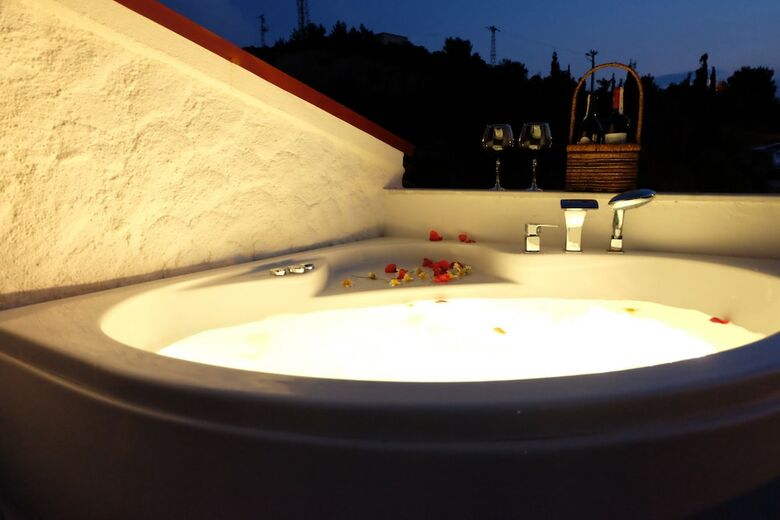 Hotel Bugra Alacati - Adults Only