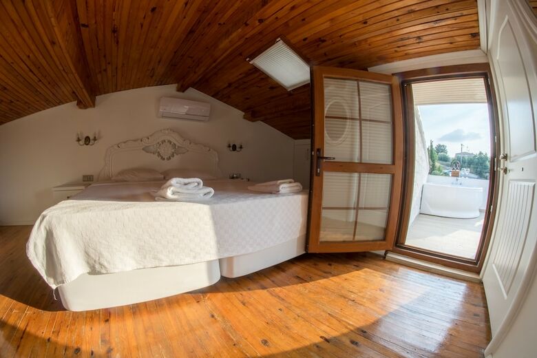 Hotel Bugra Alacati - Adults Only