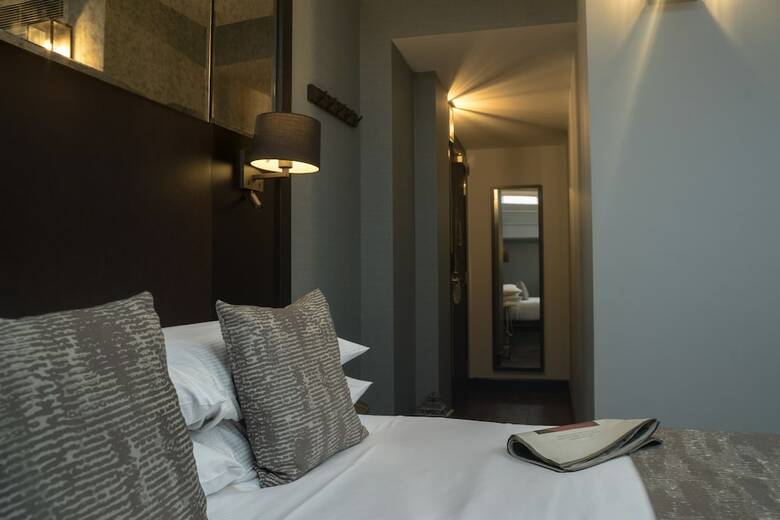 Camden Enterprise Hotel