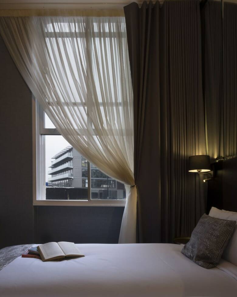 Camden Enterprise Hotel