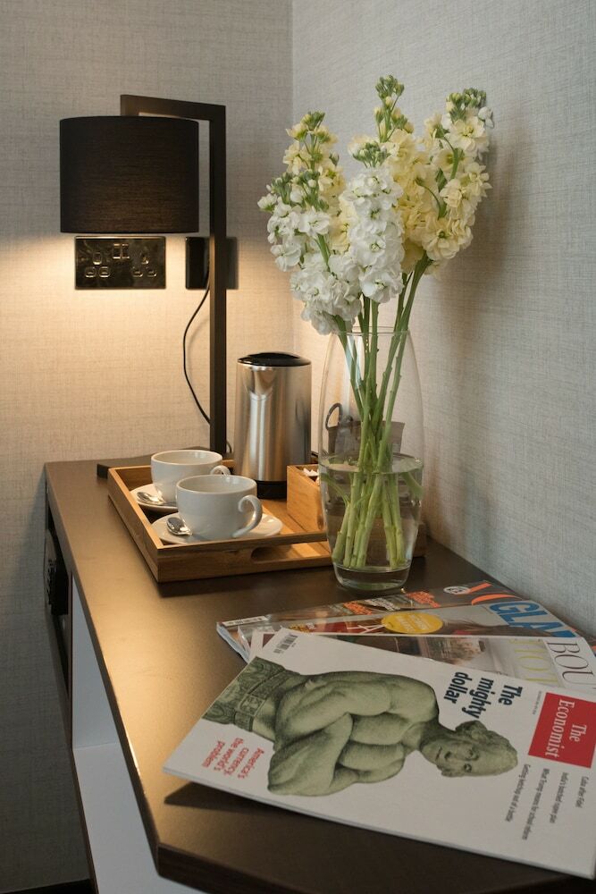Camden Enterprise Hotel