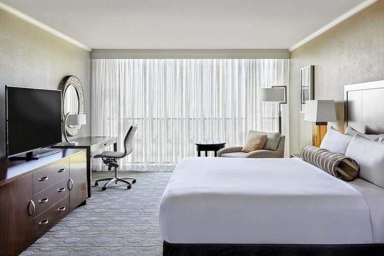 Newport Beach Marriott Hotel And Spa