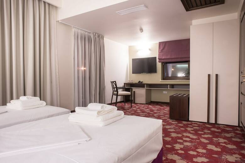 Hotel Relax