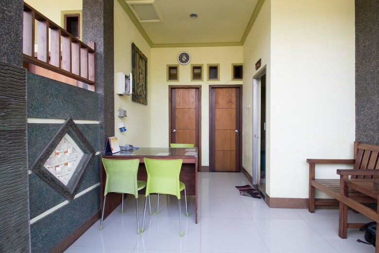Hotel Sekardiyu Guest House