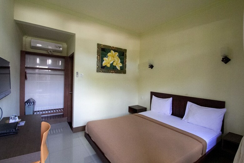 Hotel Sekardiyu Guest House