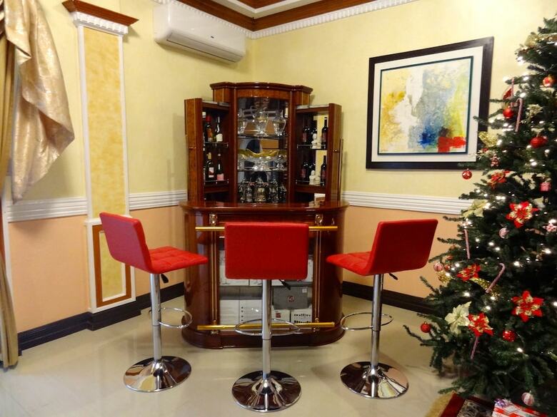 Bed & Breakfast The Executive Villa Inn & Suites