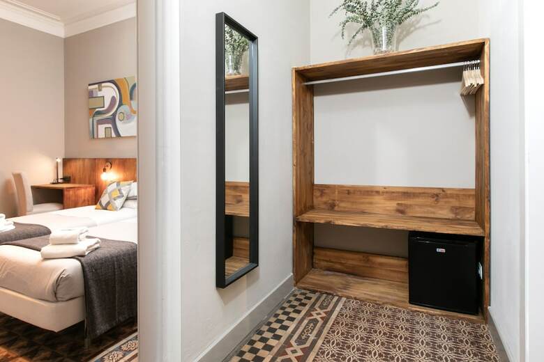 Hotel Jardinets Guest House