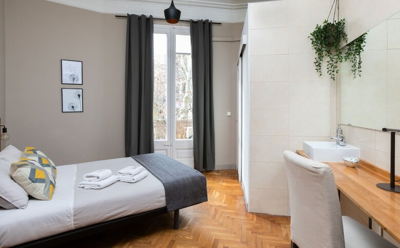 Hotel Jardinets Guest House