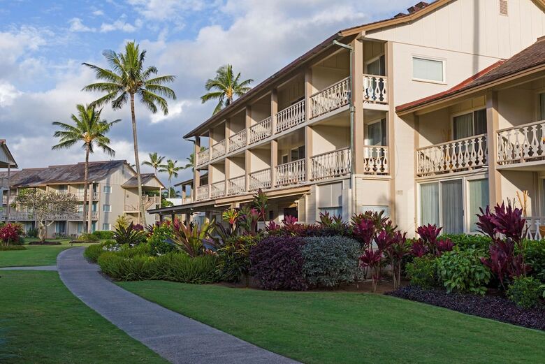 Hotel Aston Islander On The Beach